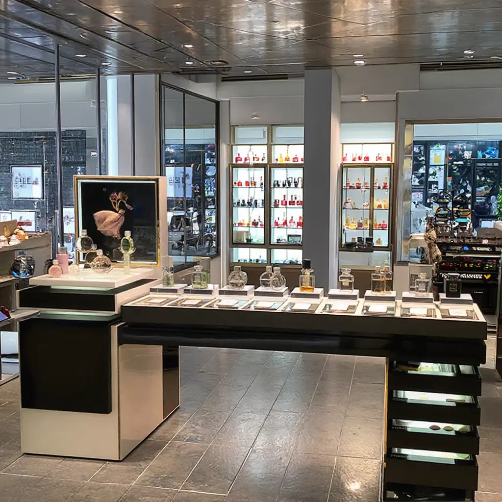 Jewelry Display Cabinet